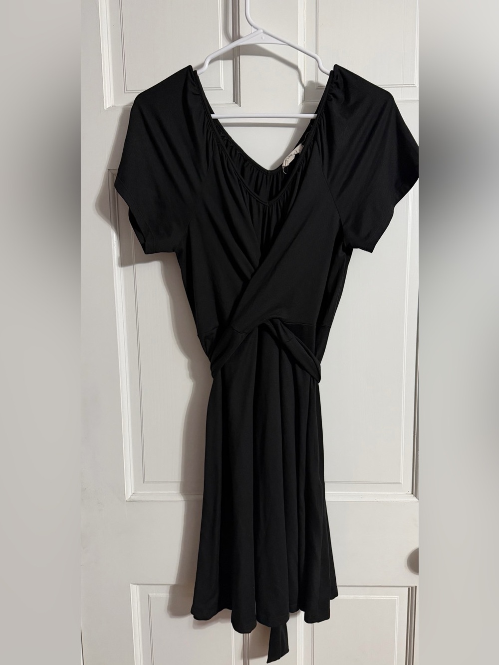 Twist-Waist Black Maxi Dress with V-Neck